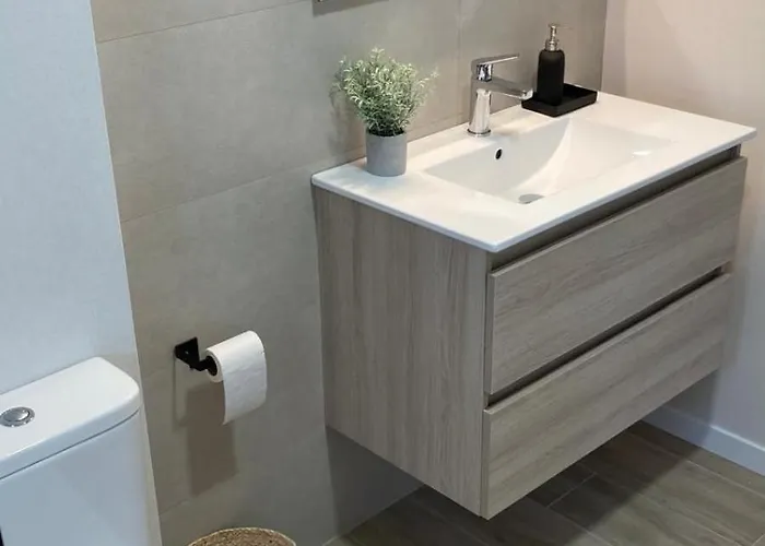 Con Jardin Long 아파트 로레도