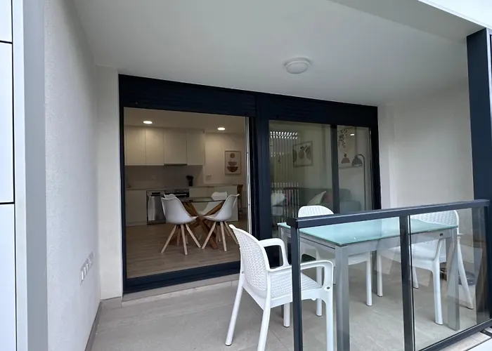 Lägenhet Con Jardin Long Loredo