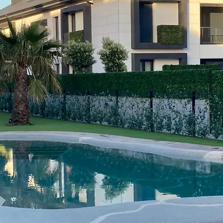 Con Jardin Long Appartement *