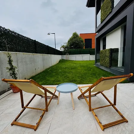 Con Jardin Long Appartement Loredo